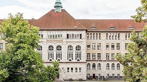 Description: Khuôn viên trường Goethe Gymnasium tại thành phố Schwerin, Đức. Ảnh: Goethe Gymnasium.